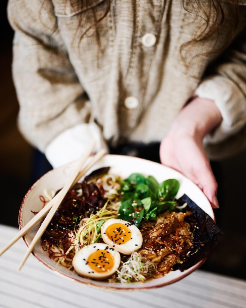 Diet and Mental Health: How Food Influences Your Mood and Brain